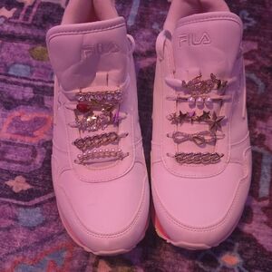 Fila Women's White Sneakers with Embellished Laces OPEN 2 OFFERS ON EVERYTHING🥰